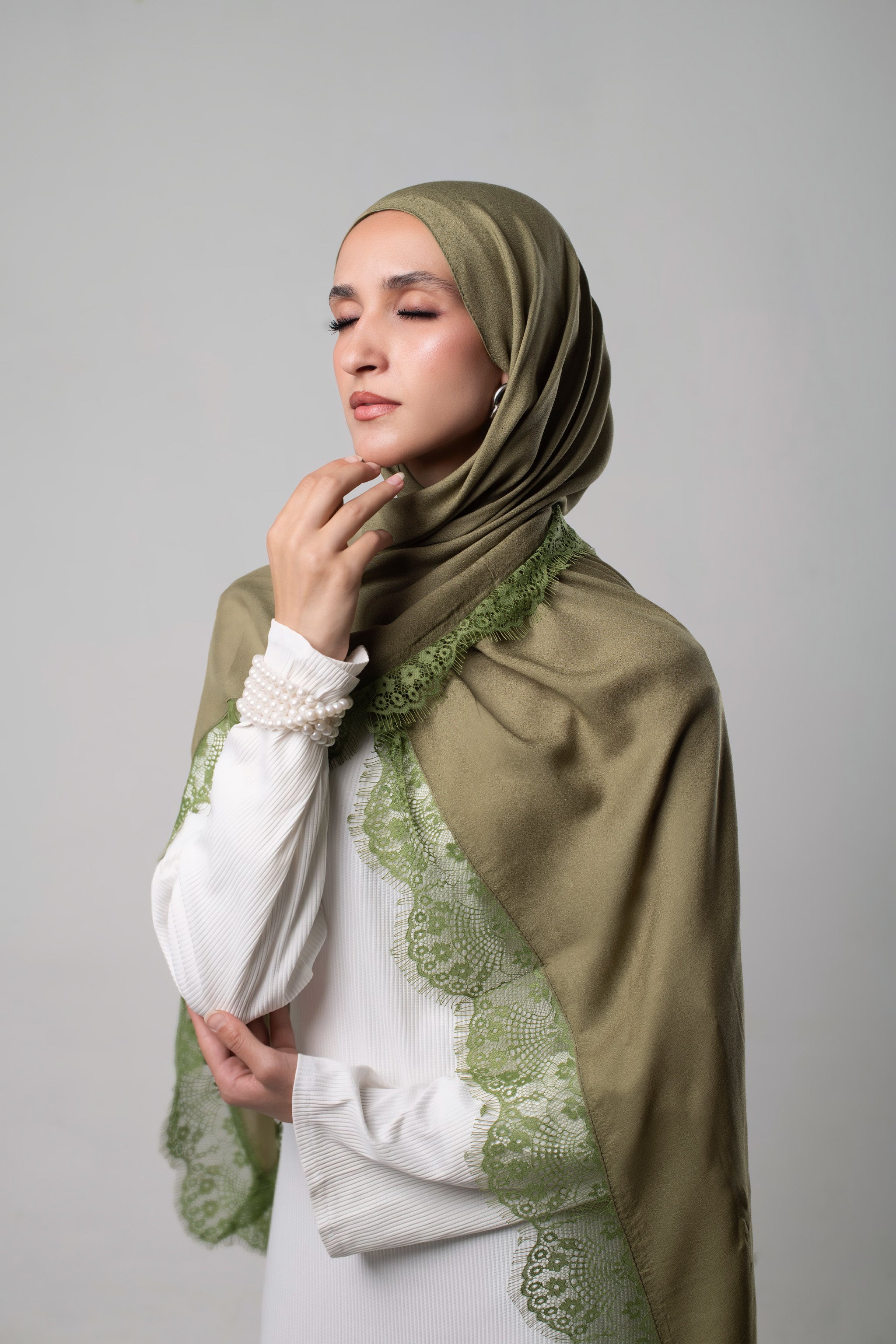 Olive Elegance Lace