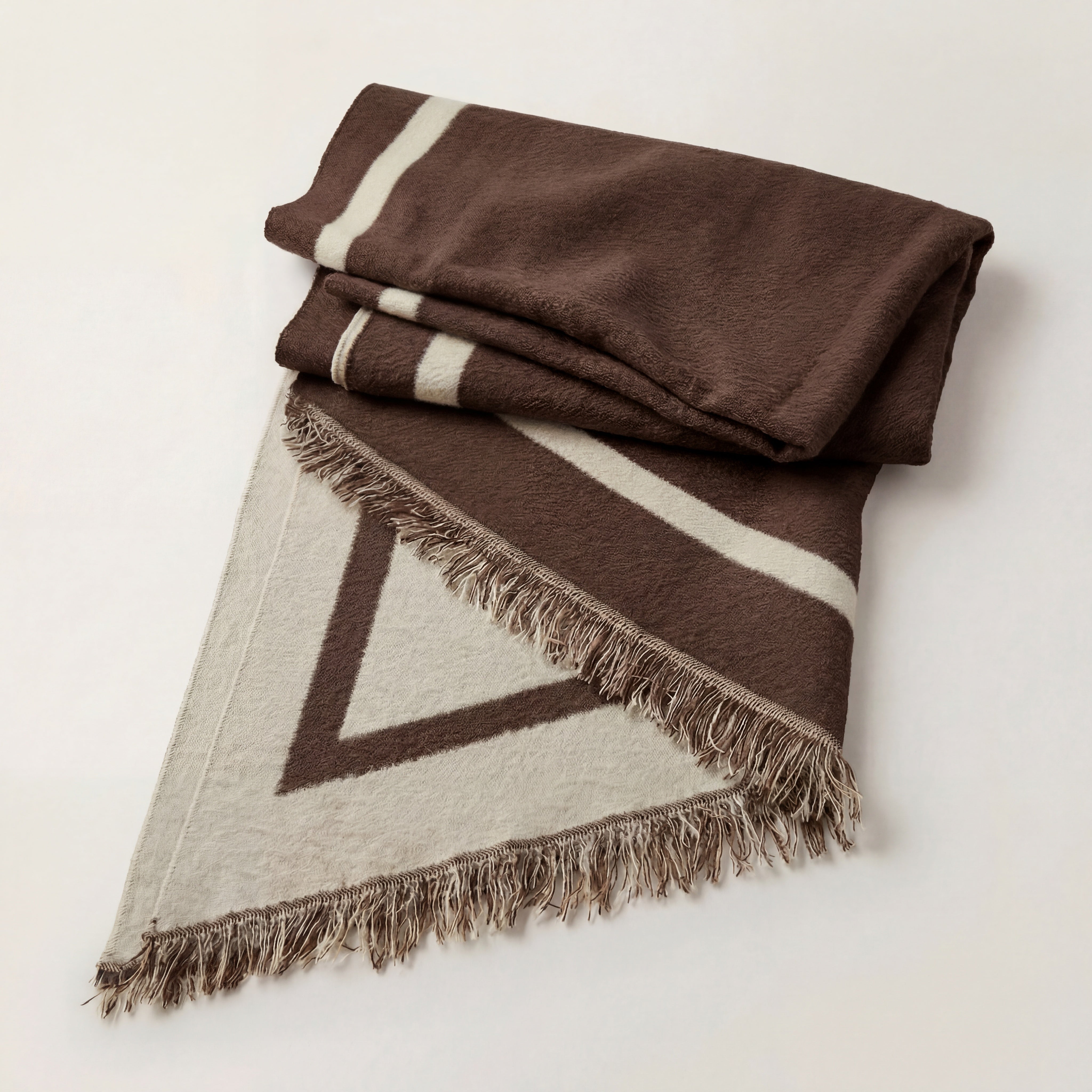 Diagonal-end Shawl